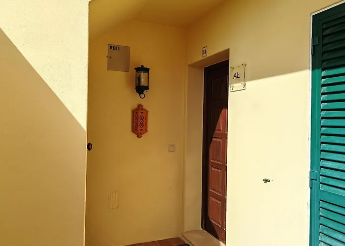 61 Casa Pitta Manau - Casas & Papeis *